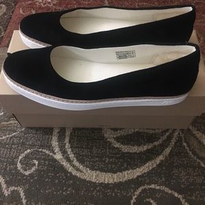 NEW Ugg Kammi Black Suede Slip On Sneakers